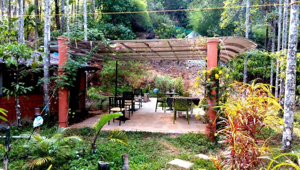 הוילה Vythiri Wood House וואיאנאד מראה חיצוני תמונה